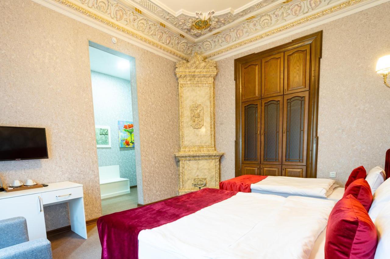 Nizami Hotel Baku Bagian luar foto