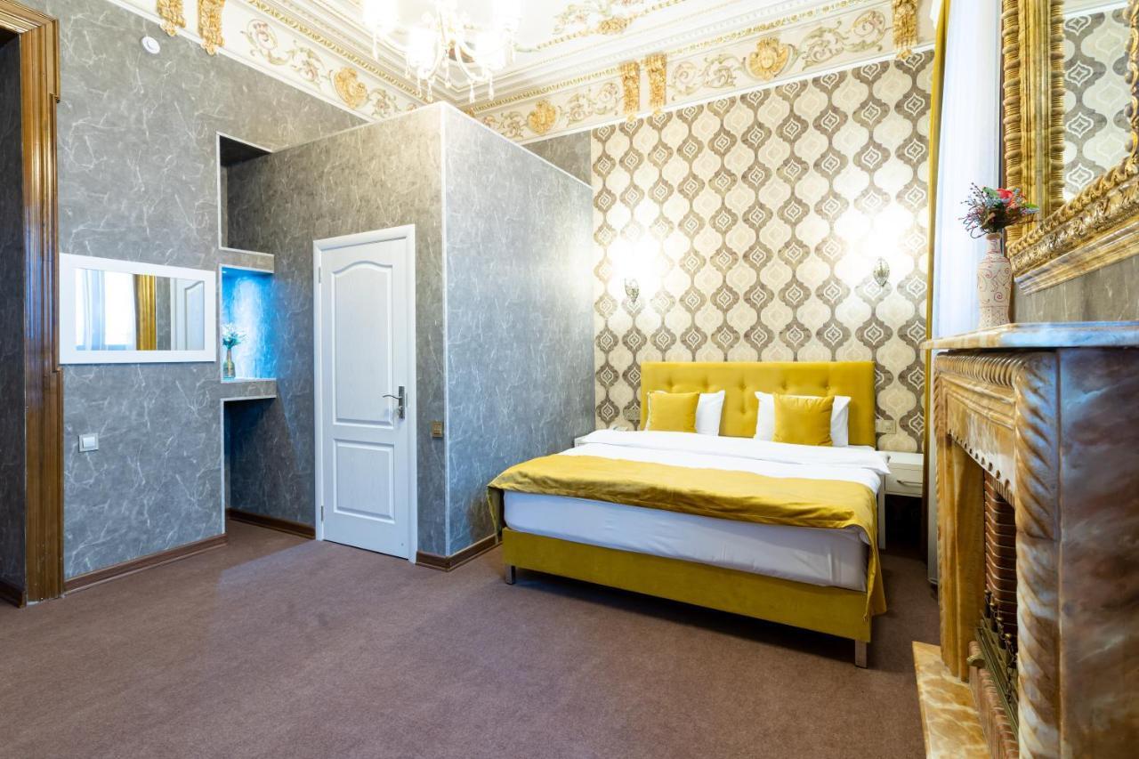 Nizami Hotel Baku Bagian luar foto