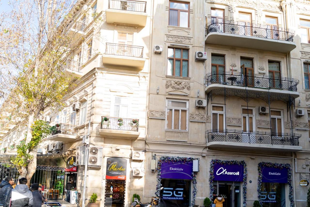 Nizami Hotel Baku Bagian luar foto